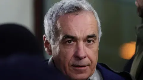 Insurrection Scheme Charges for Ex- Romanian Head of State Hopeful